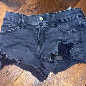 Hollister Black Low Rise Jean shorts 3” Size 3